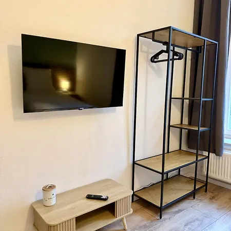 Zentrales Monteur-apartment - 7 Betten - Haustierfreundlich Itzehoe